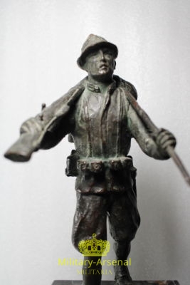 WWI statua in bronzo Alpini donata al podestà di Bologna | Military Arsenal
