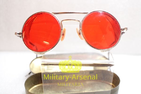 Occhiali WWII Rochester Optical Manufacturing Company Anti-Aircraft Gunners | Military Arsenal