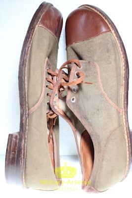 WWII 1943 scarpe da riposo Canadesi plimsolls | Military Arsenal