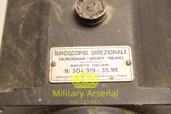 WWII Regia Aeronautica Giroscopio Direzionale Salmoiraghi-Sperry | Military Arsenal