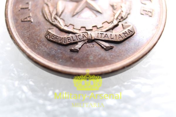 Medaglia Al Valore Civile Repubblica Italiana  | Military Arsenal