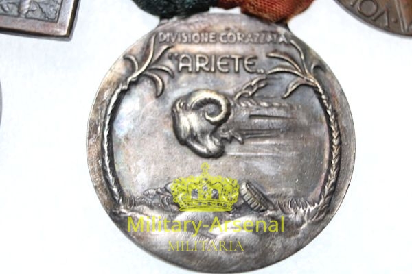 WWII Medaglia Divisione corazzata ariete 1941 | Military Arsenal