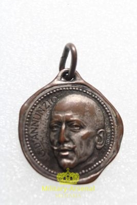 Medaglia gabriele D'Annunzio "Ardendo Ardisco" | Military Arsenal