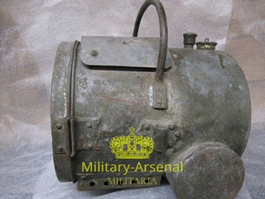 WWI faro a carburo per veicoli Regio Esercito | Military Arsenal