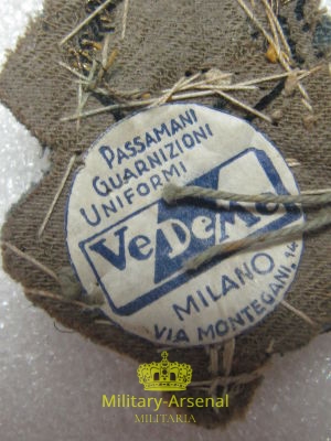 Fregio da cappello fanteria | Military Arsenal