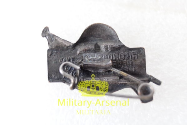 WWI distintivo commemorativo smaltato. | Military Arsenal