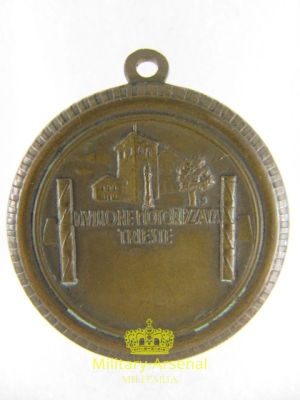 Divisione Motorizzata Trieste | Military Arsenal