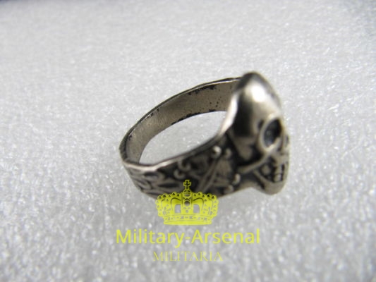 Anello con Teschio da Squadrista | Military Arsenal