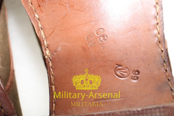 WWII 1943 scarpe da riposo Canadesi plimsolls | Military Arsenal