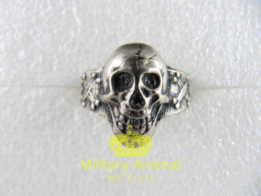Anello con Teschio da Squadrista | Military Arsenal