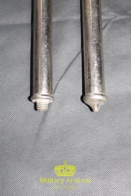 Puntale con asta Casa Savoia Regio Esercito | Military Arsenal