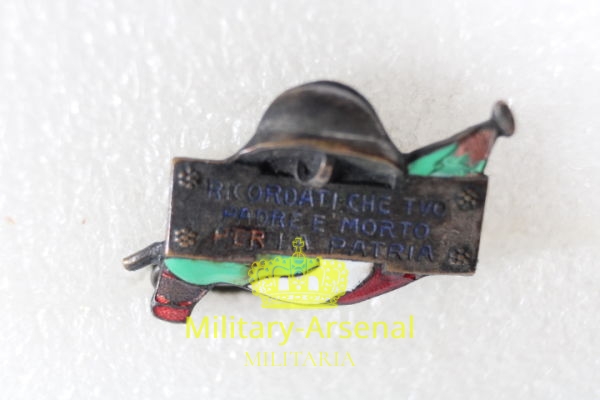 WWI distintivo commemorativo smaltato. | Military Arsenal