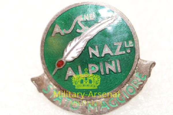 Raro distintivo Associazione Nazionale Alpini "STATO MAGGIORE" | Military Arsenal