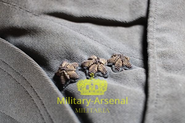 WWII Bustina da capitano medico  | Military Arsenal