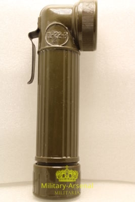 WW II US Army flashlight TL-122-B | Military Arsenal