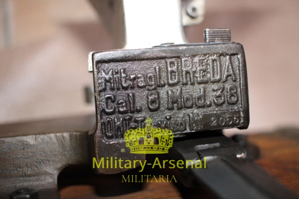 WWII Regio Esercito attrezzo per ricarica Breda 38 | Military Arsenal