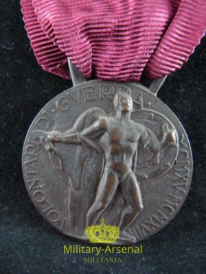 Medaglia Vontari di Guerra con distintivo convegno Firenze 1937 | Military Arsenal