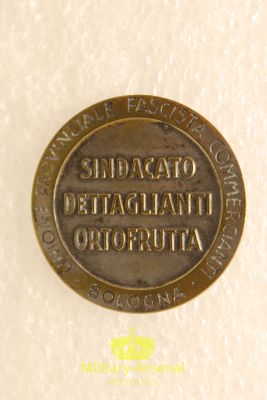 Raro distintivo Commercianti fascisti Bologna | Military Arsenal